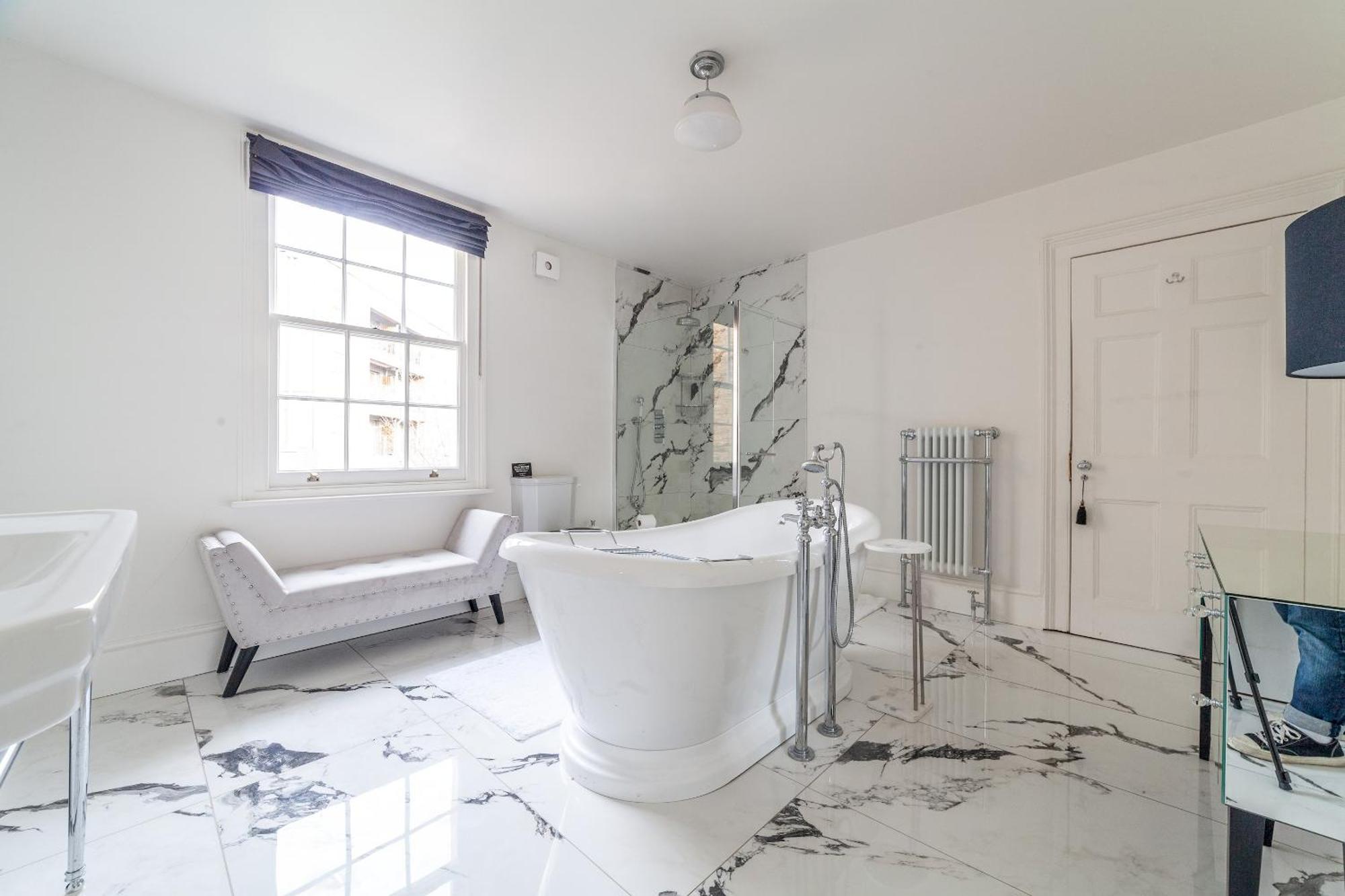 The New Cross Premier Rooms London Exterior photo
